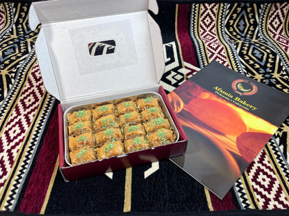 Small Baklava Kol 16 Pieces