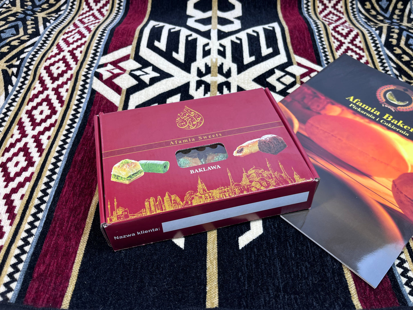 Small Baklava Kol 16 Pieces